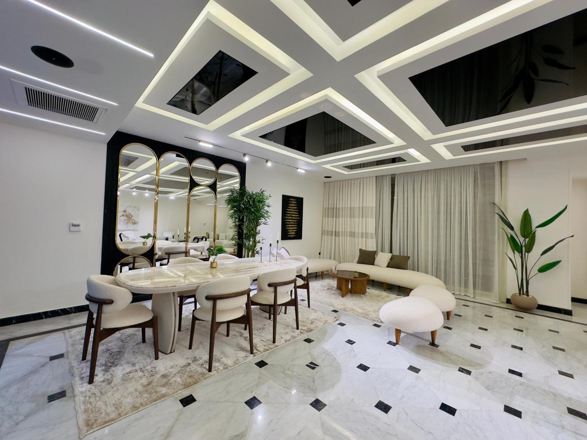 Апартаменты Luxury Nile View , Cornish Nile Каир